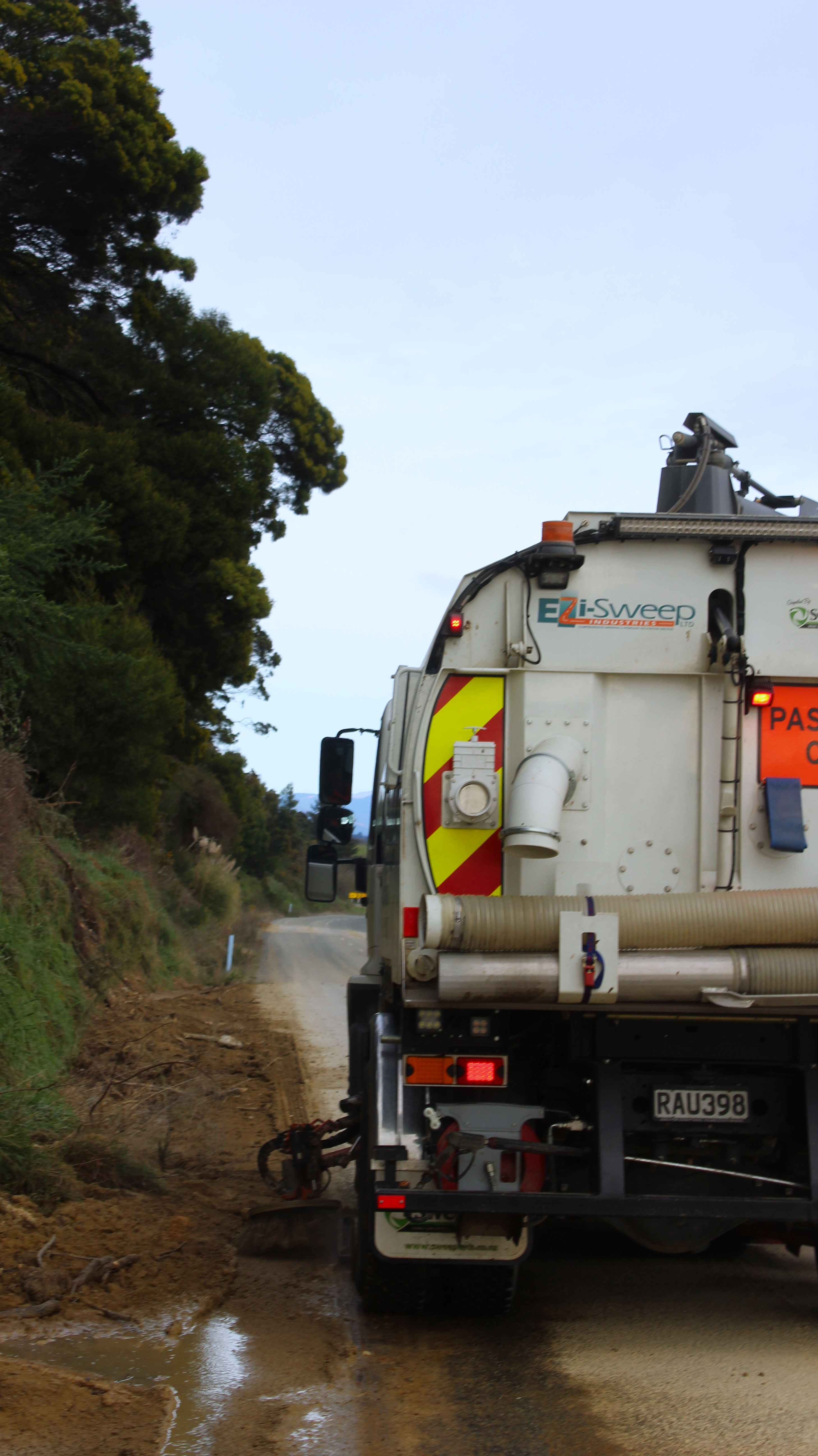 CIVIL & ROADWORKS